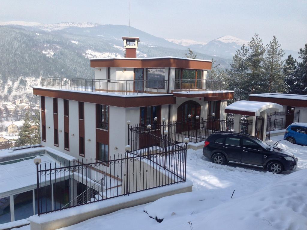 Mala Planina Guest House Iskrets Ngoại thất bức ảnh