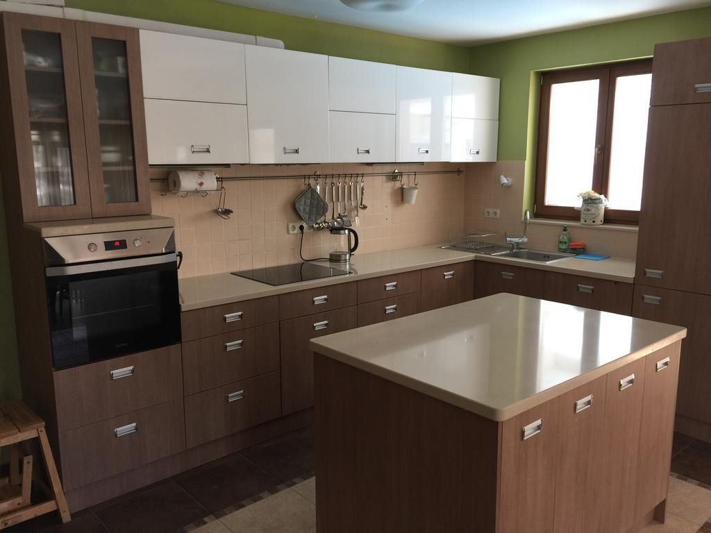 Mala Planina Guest House Iskrets Ngoại thất bức ảnh