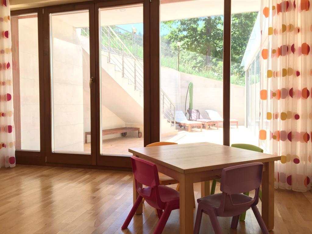 Mala Planina Guest House Iskrets Ngoại thất bức ảnh