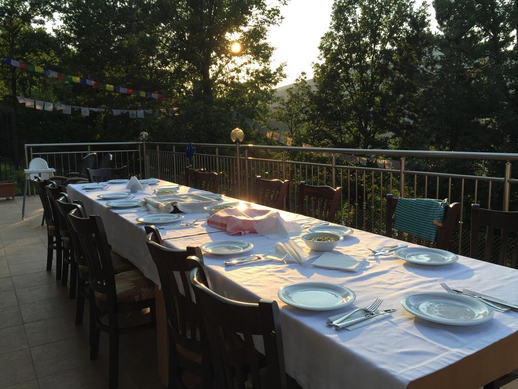 Mala Planina Guest House Iskrets Ngoại thất bức ảnh