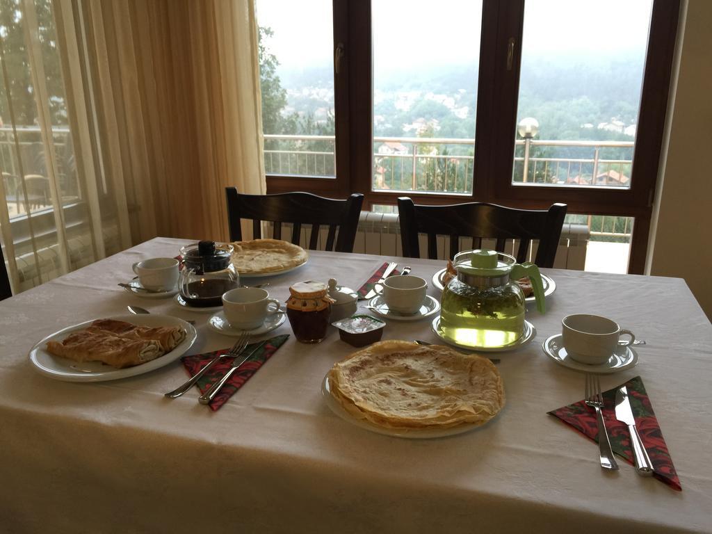 Mala Planina Guest House Iskrets Ngoại thất bức ảnh